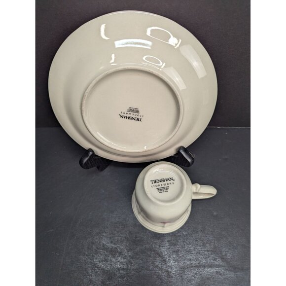 Vintage Tienshan Stoneware Calico Cat 8 Oz Coffee Mug and 7 3/4" Salad Plate - Picture 8 of 9